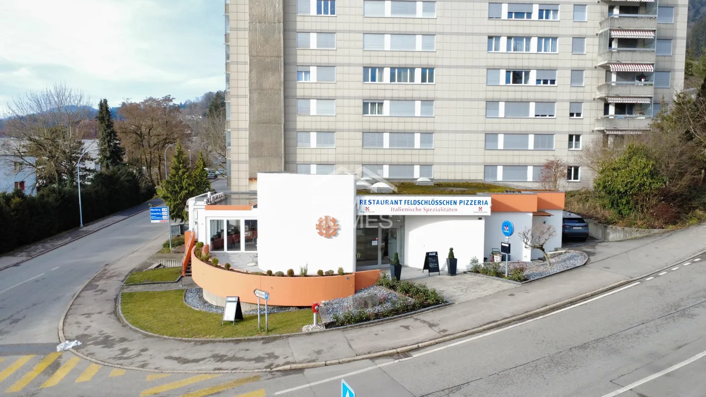 Charmantes Restaurant mit Veranstaltungsraum - Foto 1 von 13