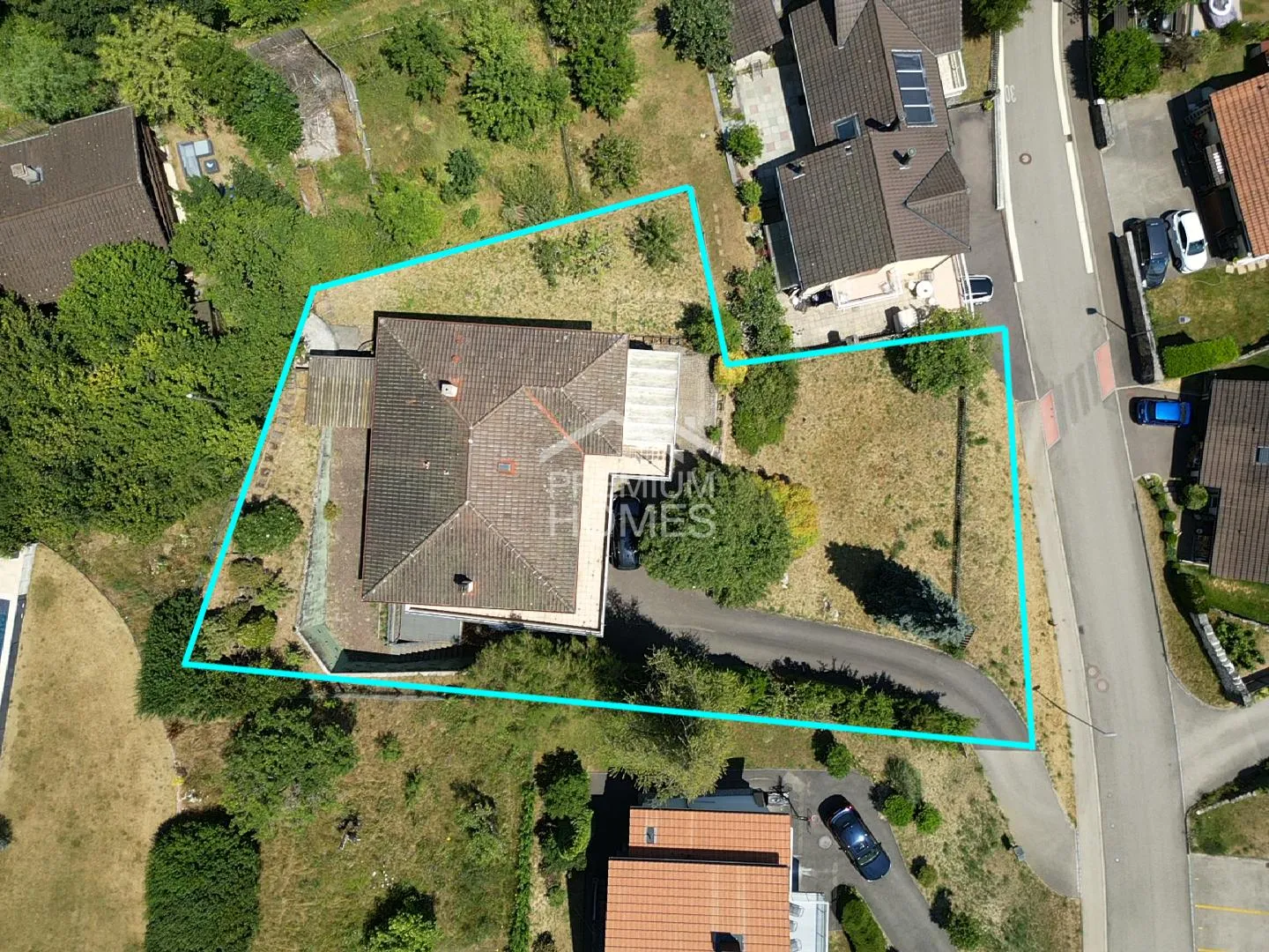 Blick auf den See, Villa zu renovieren oder außergewöhnliches Immobilienprojekt - Foto 1 von 8