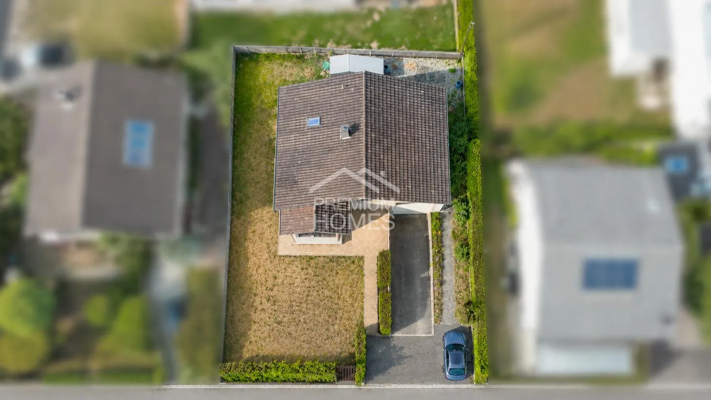 Exclusive Family Retreat in Desirable Residential Area - Photo 13 of 13