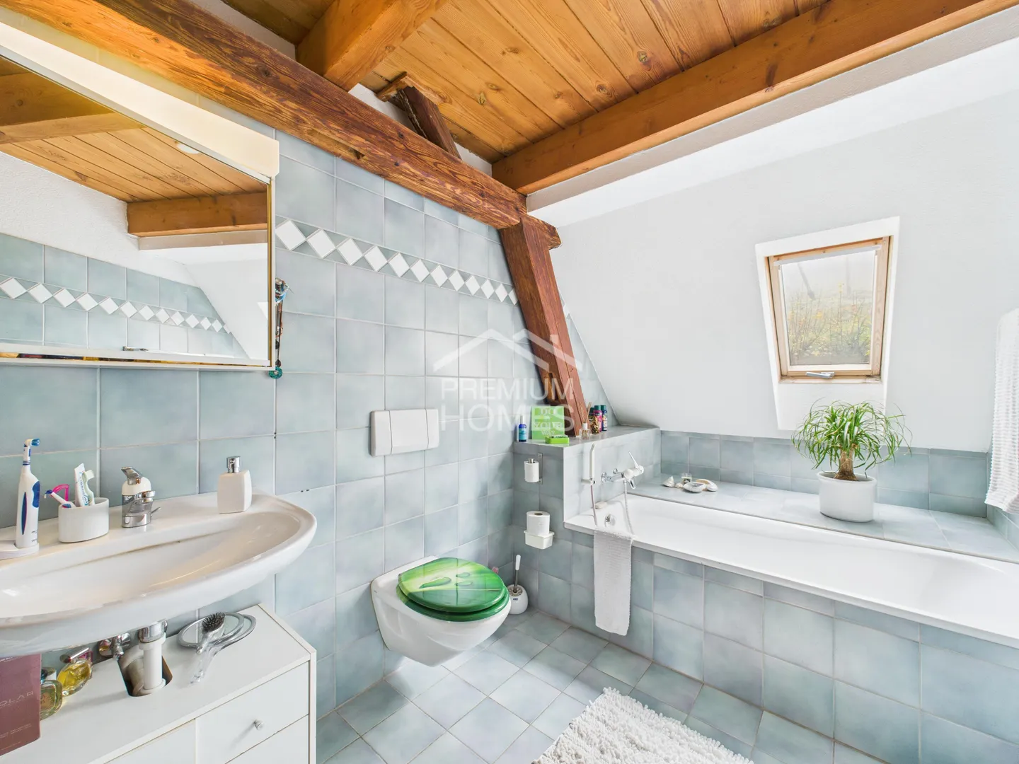 Rural Gem with Two Apartments and Expansive Property - Photo 3 of 8