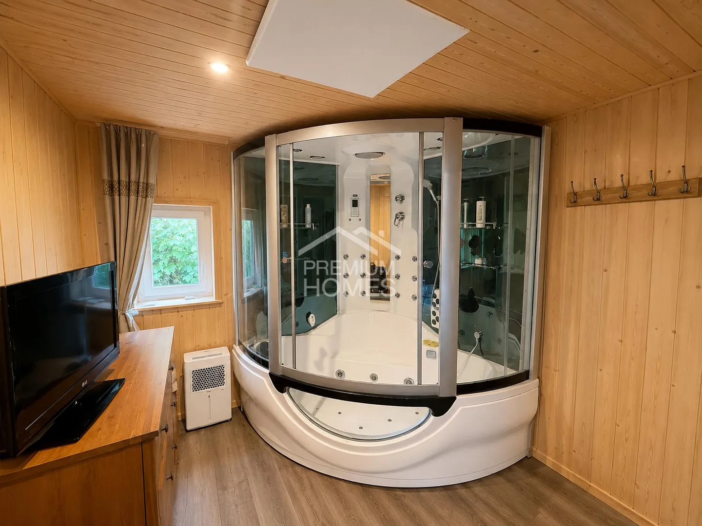 Charming Chalet - living, enjoying, renting - Photo 9 of 13