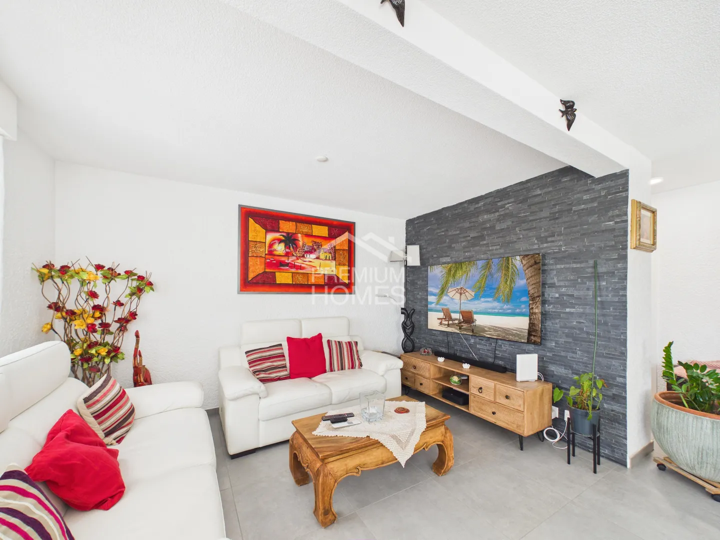 Stilvolle Wohnung mit Balkon - Foto 2 von 13