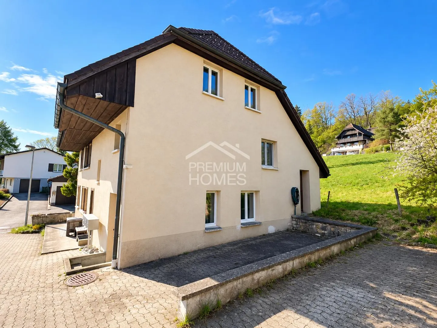 Unique Opportunity - 3 Apartments, Lots of Land and Panoramic View - Photo 4 of 13