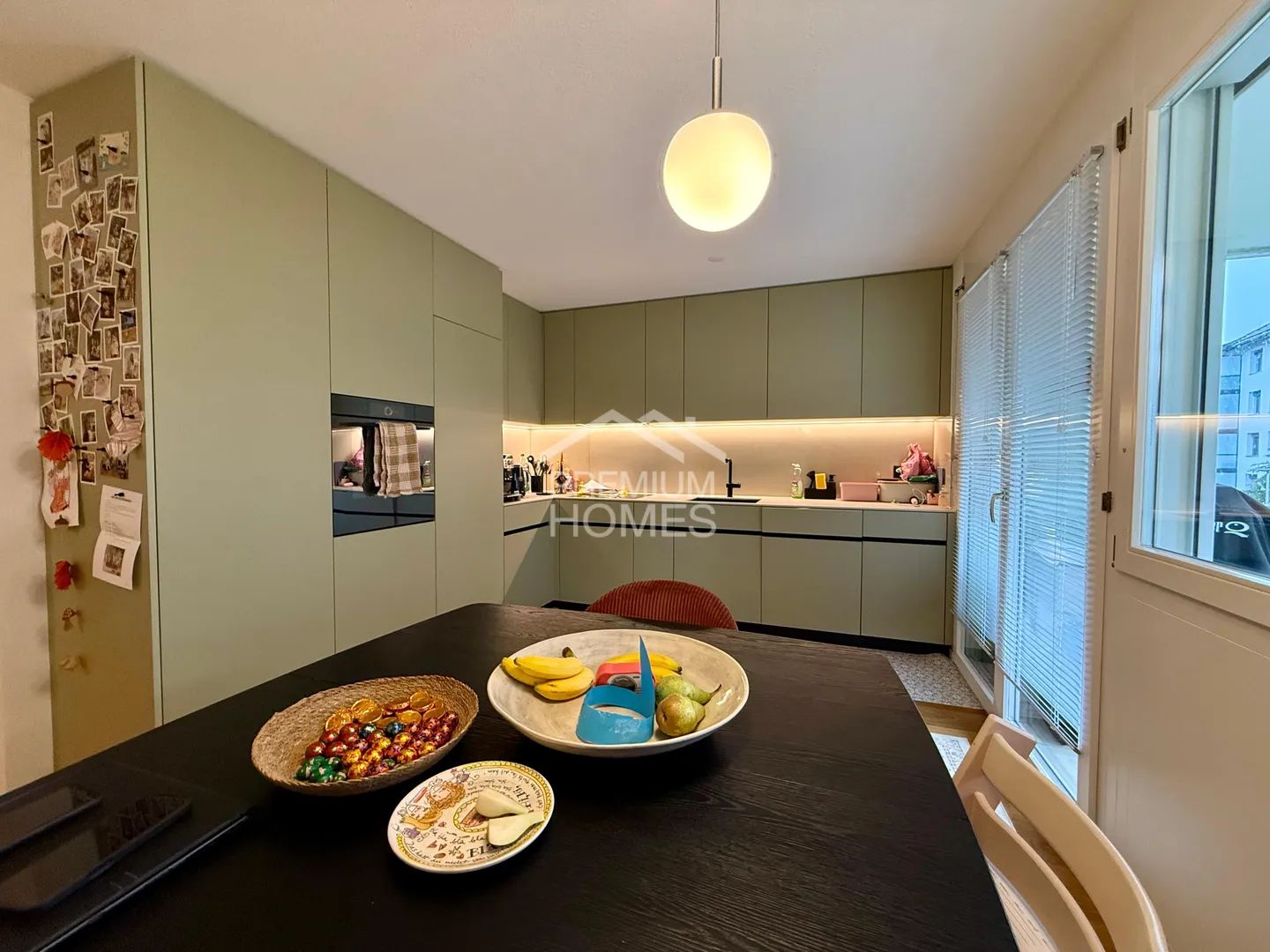 Oasi abitativa luminosa e stilosa con arredi di alta qualità! - Foto 4 di 13