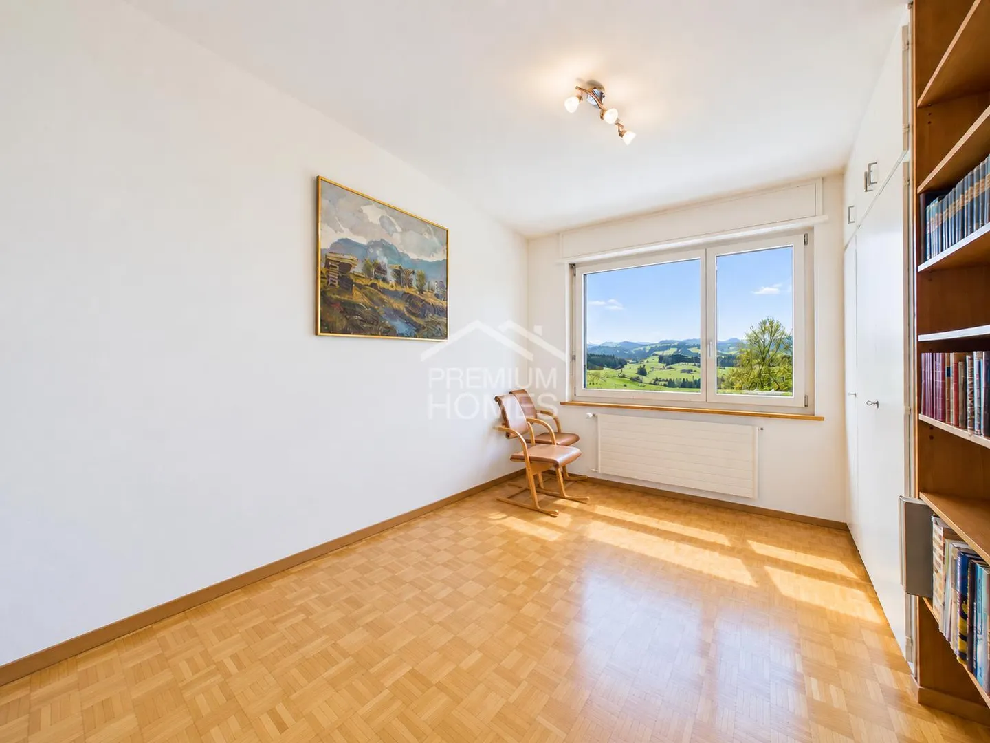 Beeindruckende Villa mit Bergblick - Foto 10 von 13