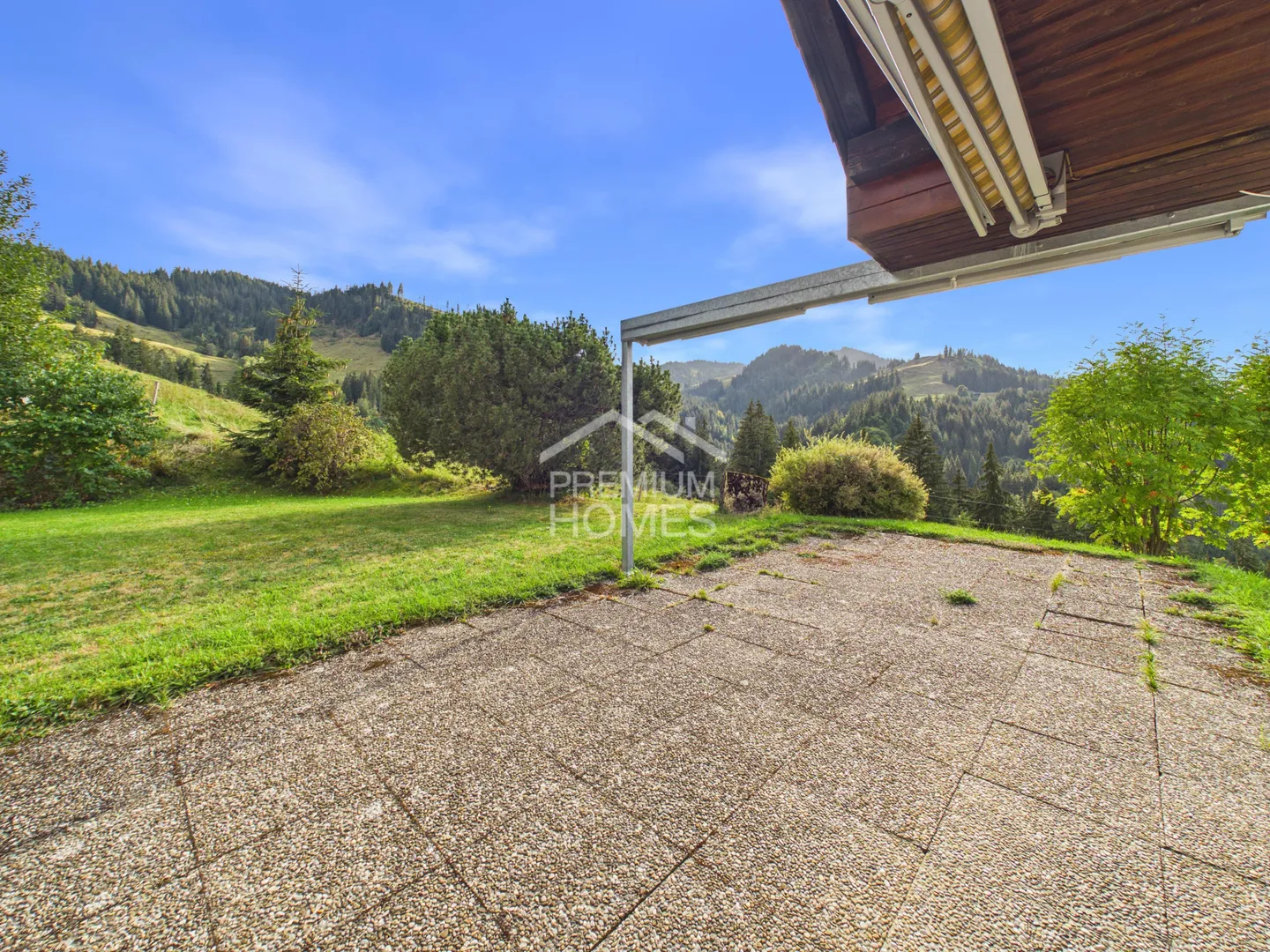 Maison Charmante avec Vue Époustouflante - Photo 1 sur 8