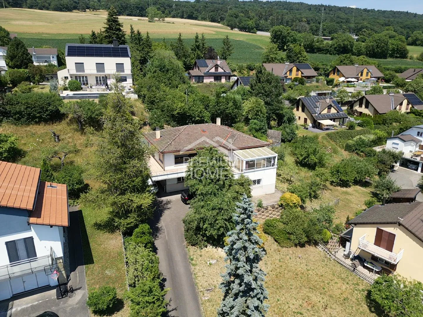 Blick auf den See, Villa zu renovieren oder außergewöhnliches Immobilienprojekt - Foto 6 von 8