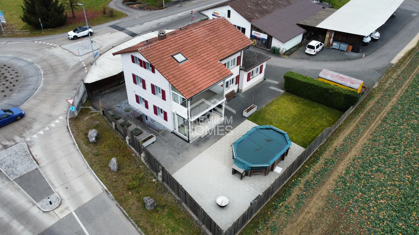 Grosszügige Gewerbeliegenschaft mit Wohnhaus - Foto 7 von 13