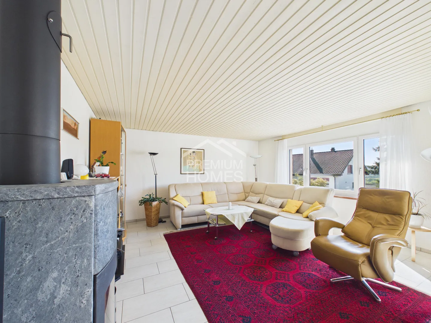 Family Paradise with Dream Garden & Sunshine All Day - Photo 2 of 13