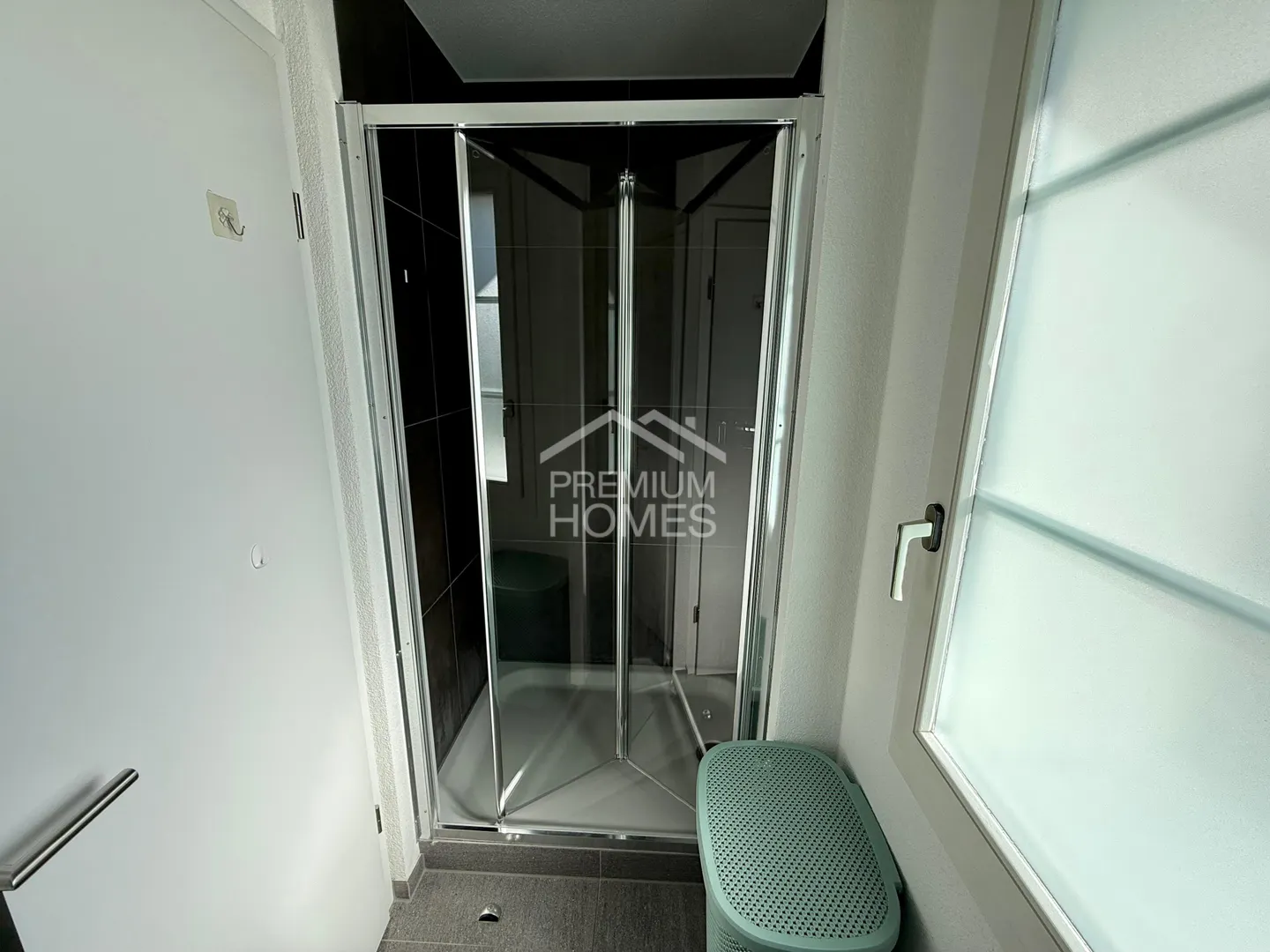 Furnished studio for rent! - Photo 6 of 8