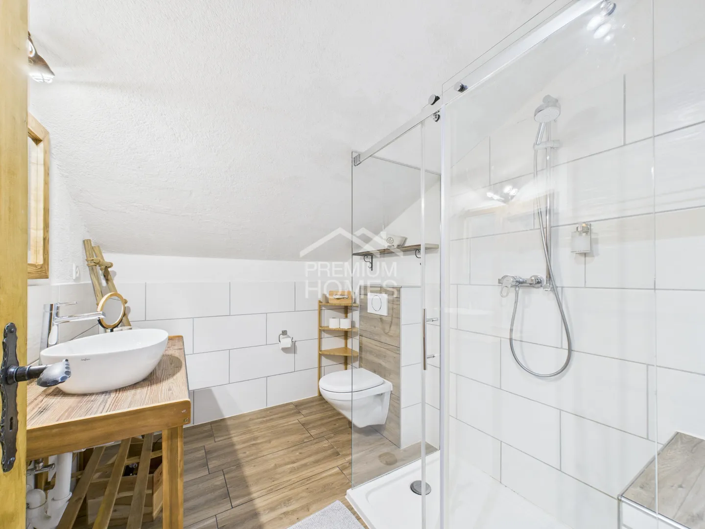 Ihr eigenes Rendite-Dorf - drei Gebäude an Bestlage!  - Foto 10 von 13