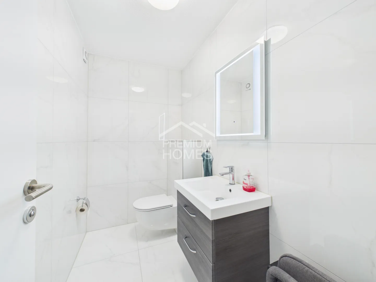 Solidly built - lovingly maintained - Photo 7 of 13