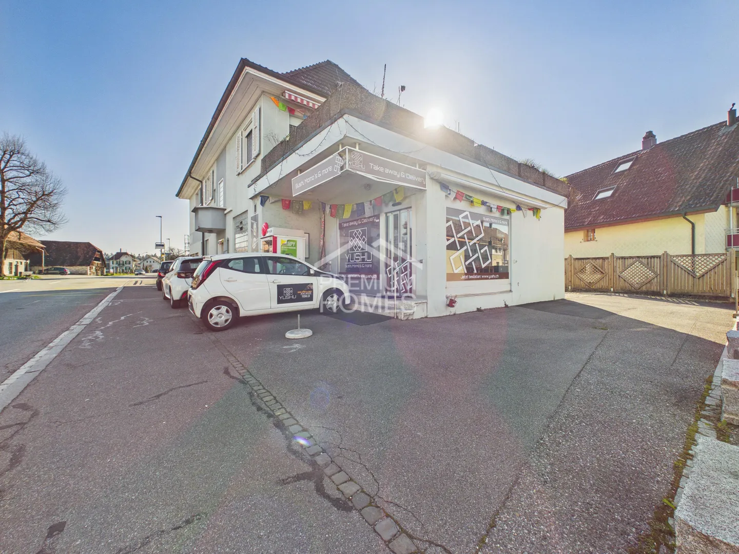 Attractive Multi-Family Home - Photo 2 of 9