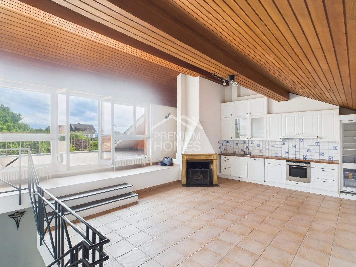 Living with a view - modern, bright and quiet - Photo 2 of 8