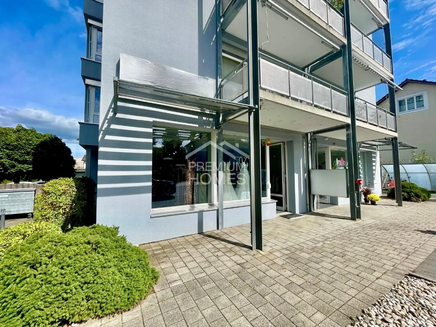 Attraktive Gewerbefläche mit Schaufensterfront - Foto 1 von 3