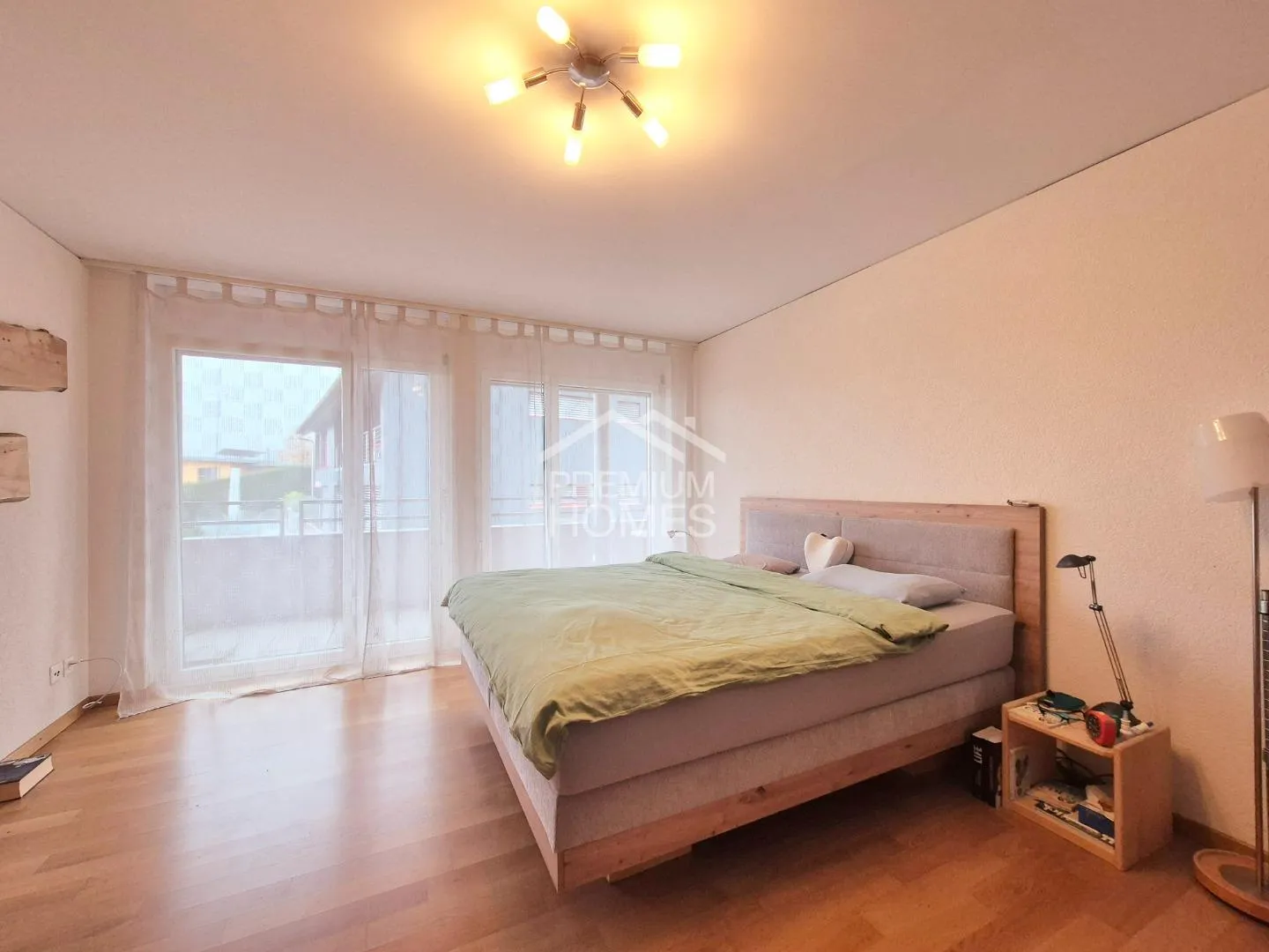 Sonnenstrahlen und Bergblick: Ihre exklusive Wohlfühloase - Photo 4 sur 8