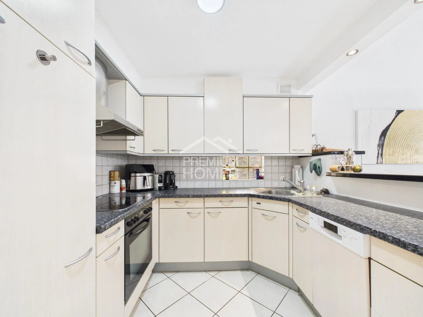 Buy today - move in tomorrow! - Photo 4 of 12