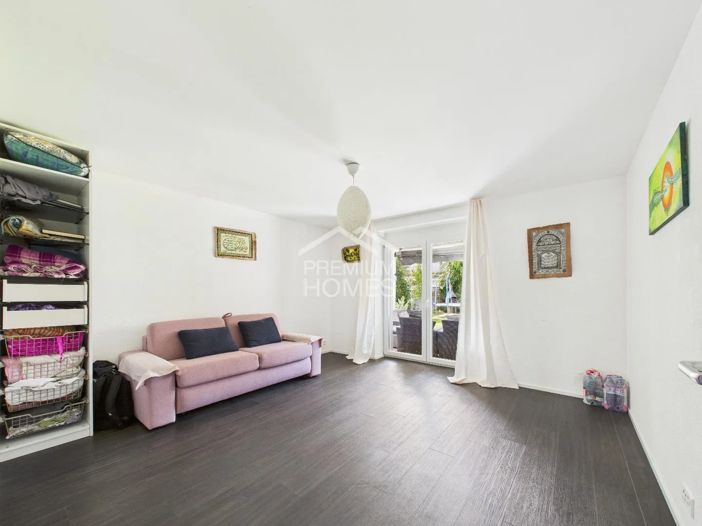 LOVE AT FIRST SIGHT - Photo 6 of 8