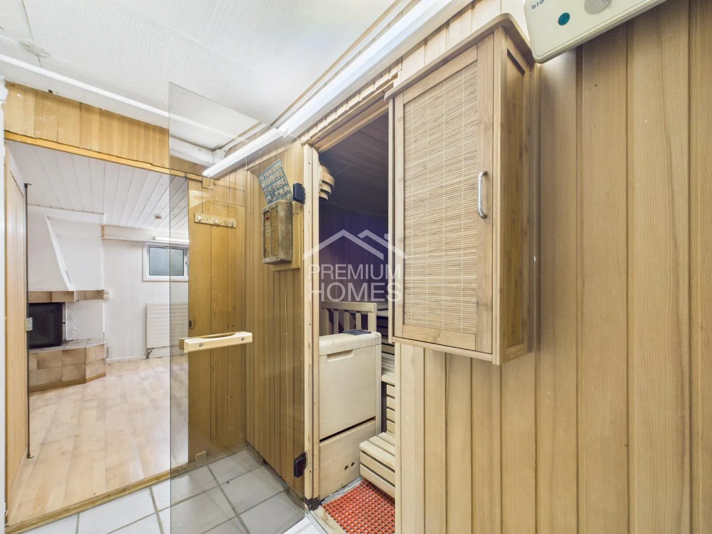 Feel Good Guaranteed - Exclusive Oasis with Pool - Photo 9 of 9