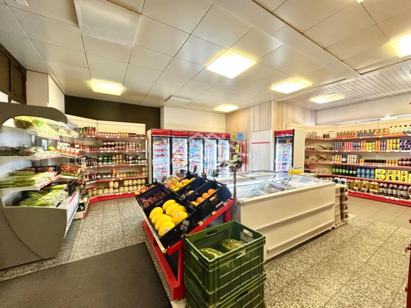 Top-Lage für Ihr Geschäft! - Foto 2 von 3