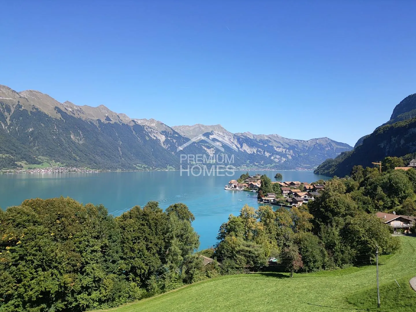 Vue panoramique sur le lac de Brienz - Photo 1 sur 5