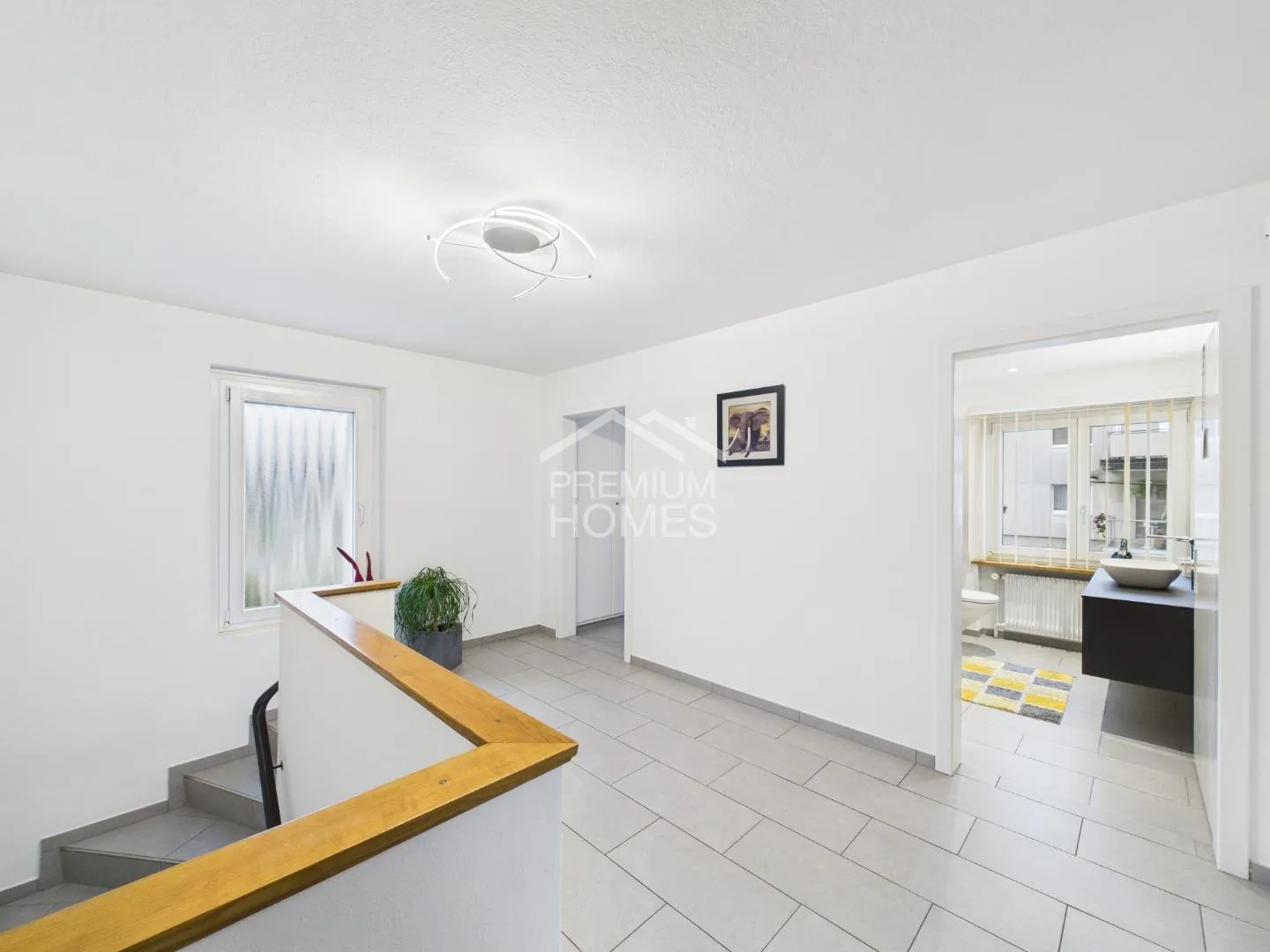 Dream house with unobstructed view of greenery - Photo 4 of 8