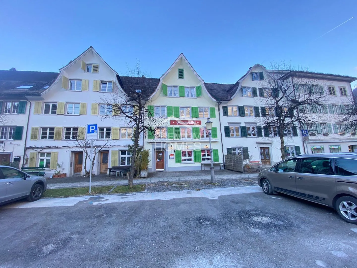 Charmantes Restaurant mit potenziellen Wohnungen an ausgezeichneter La - Foto 1 di 5