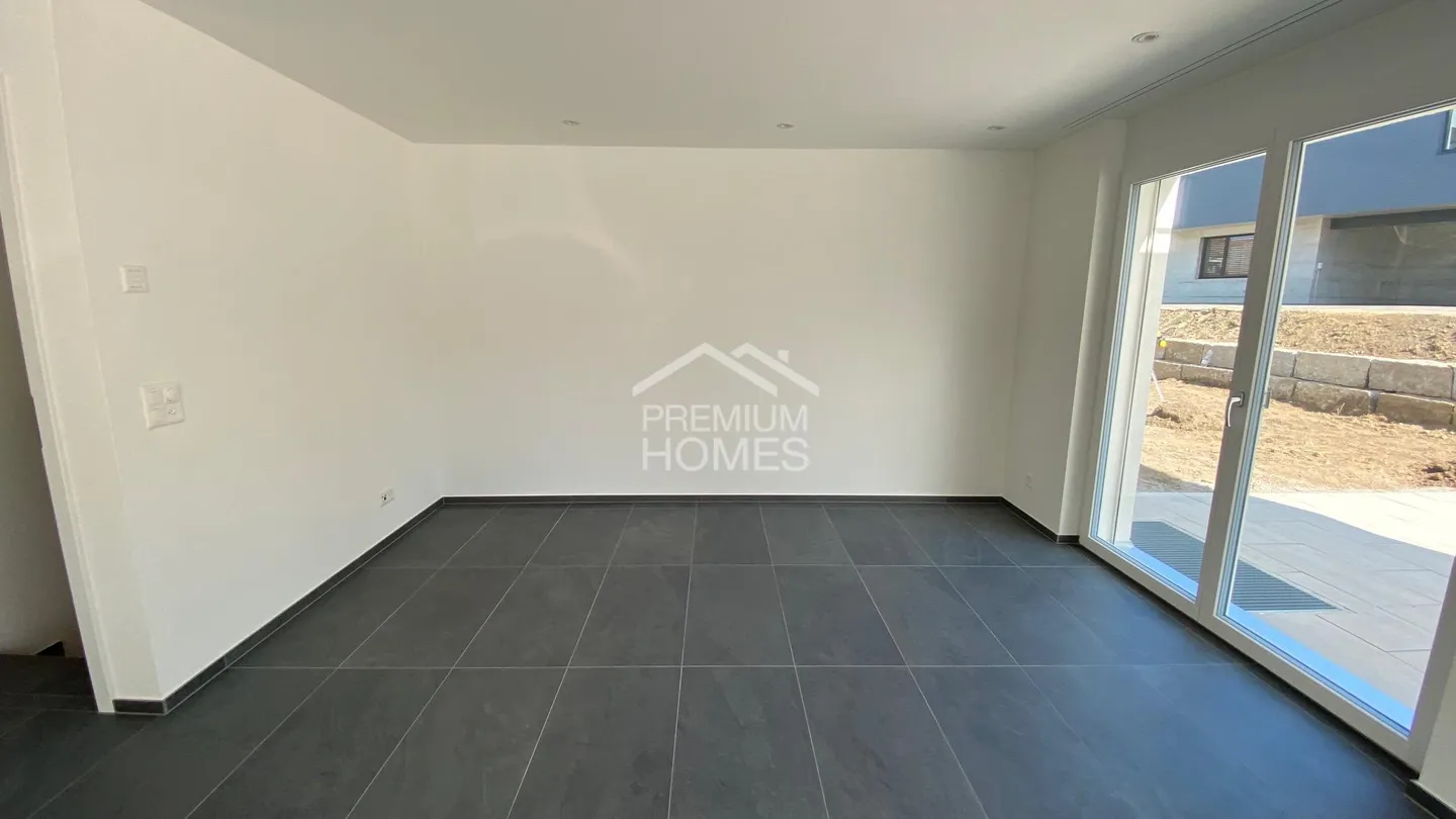 Vivere con stile in una posizione tranquilla e soleggiata - Foto 2 di 6