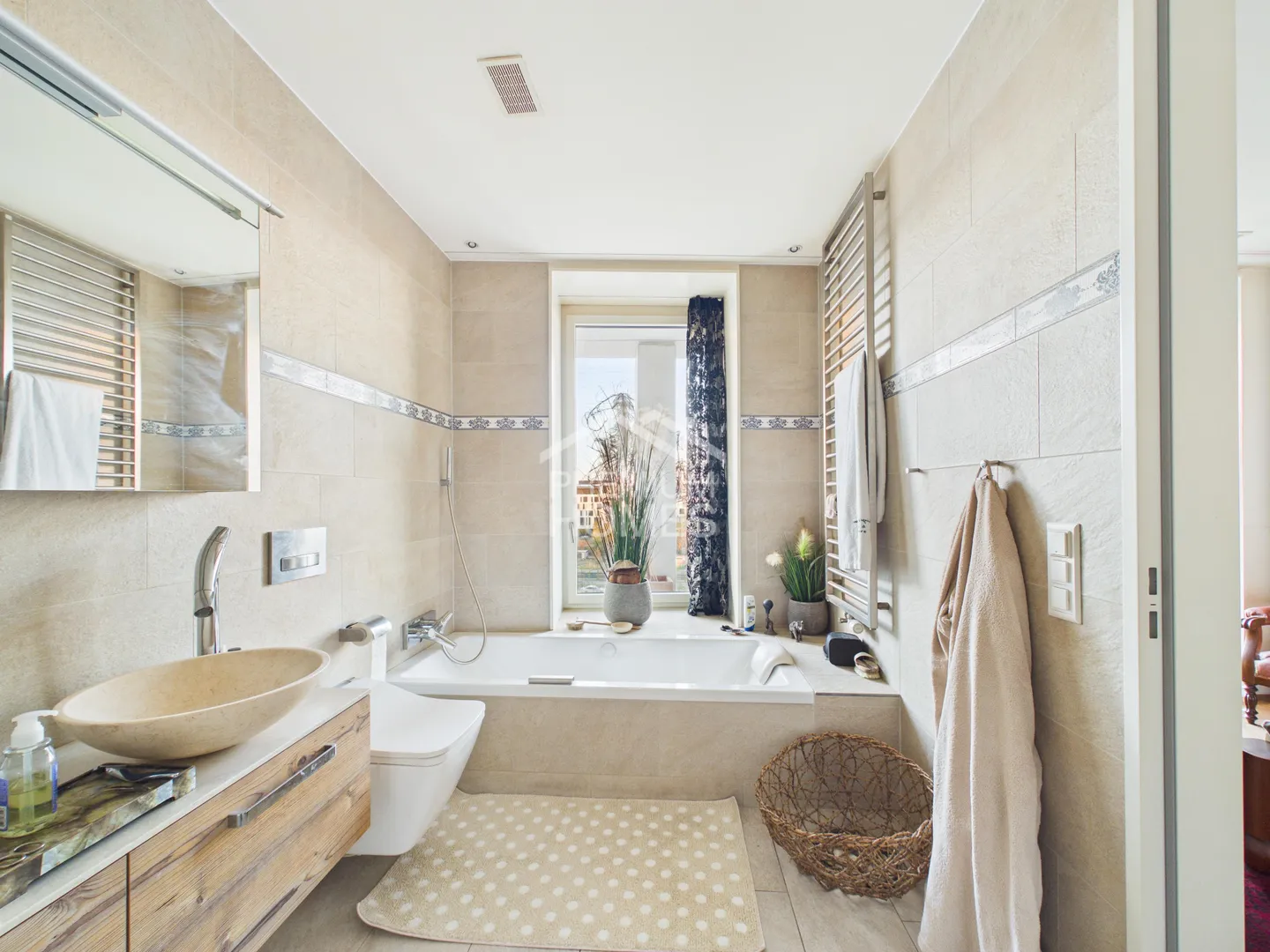 Own the Skyline in Oerlikon - Your Move!  - Photo 8 of 12