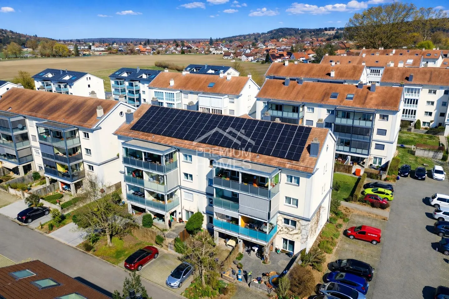 Geräumige Wohnung mit Balkon - Foto 1 von 8