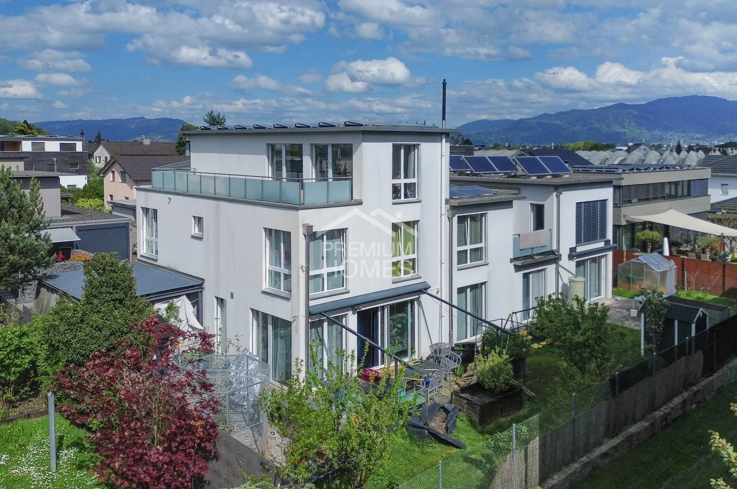 Propriété double avec potentiel de rendement - Photo 1 sur 13