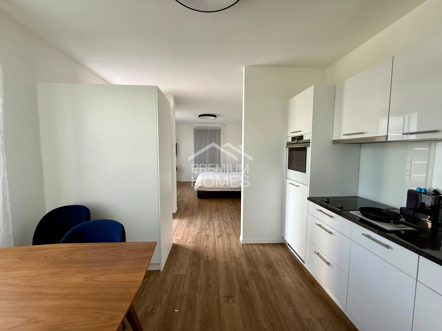 Furnished studio for rent! - Photo 4 of 5