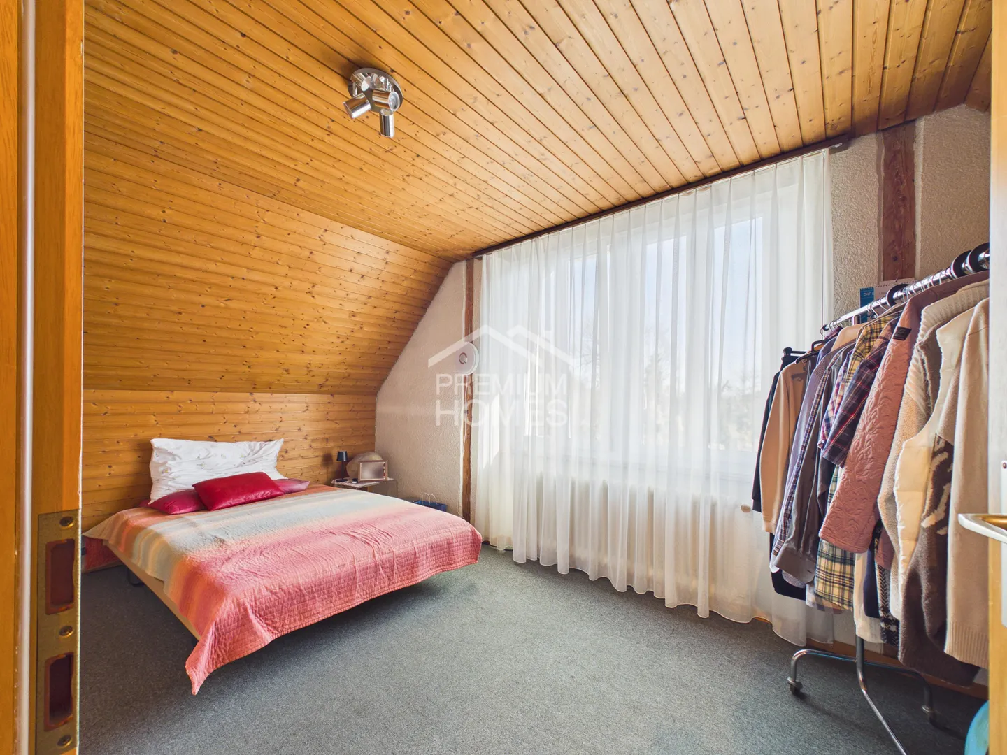 Solidly built - lovingly maintained - oasis with pool - Photo 7 of 13