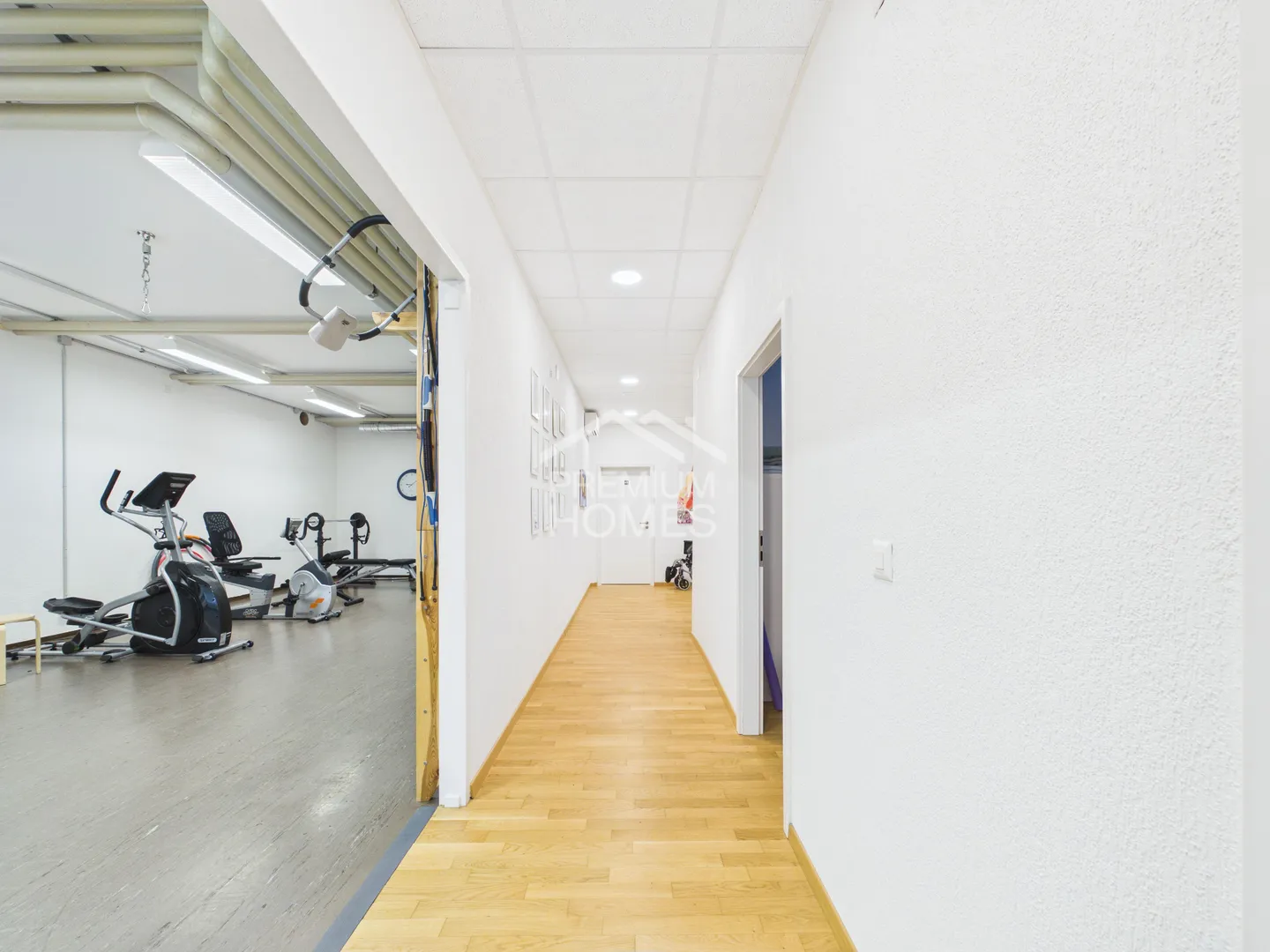 Versatile Commercial Space - Photo 7 of 11