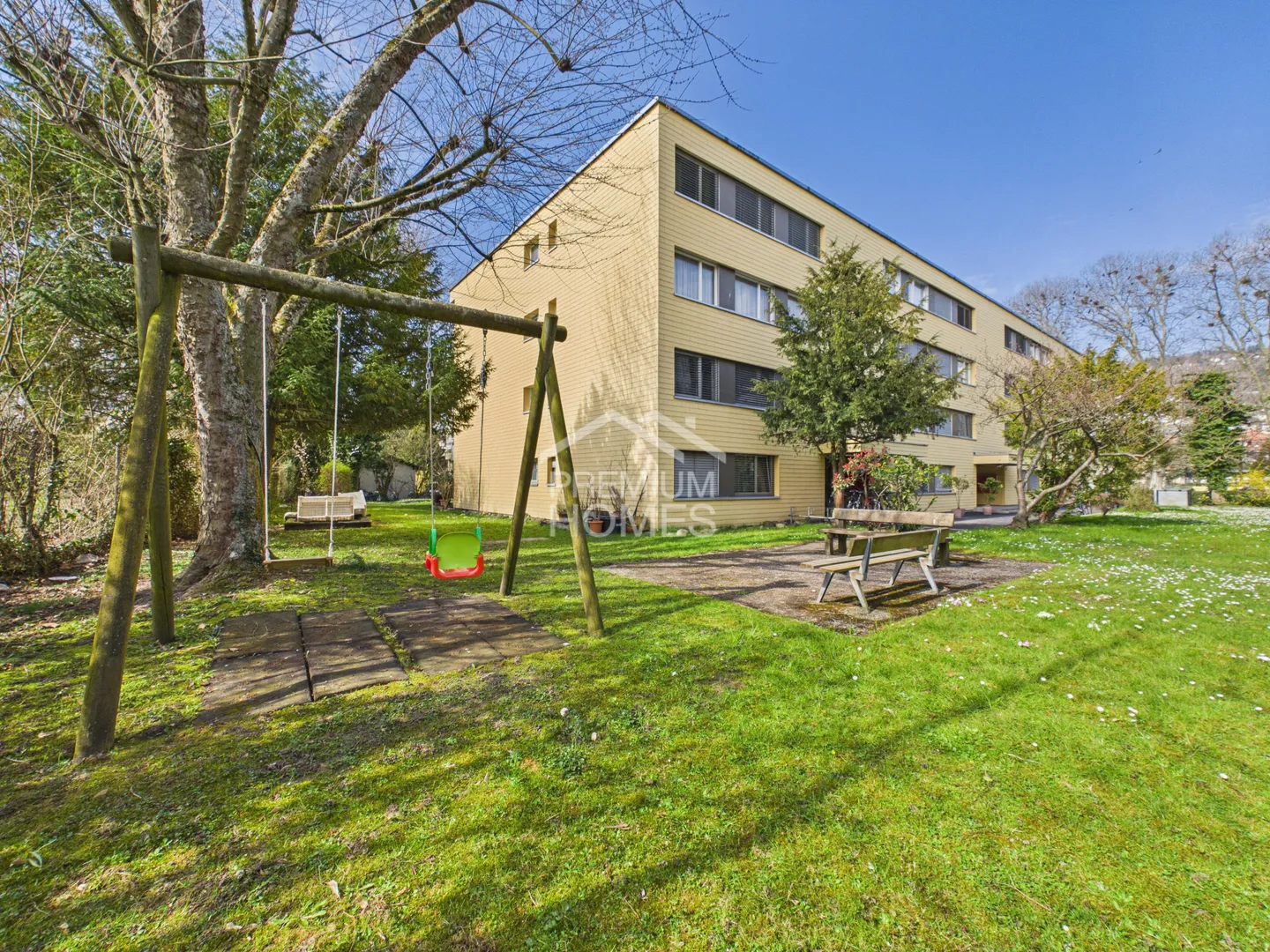Charmante Wohnung in Biel - Foto 1 von 13
