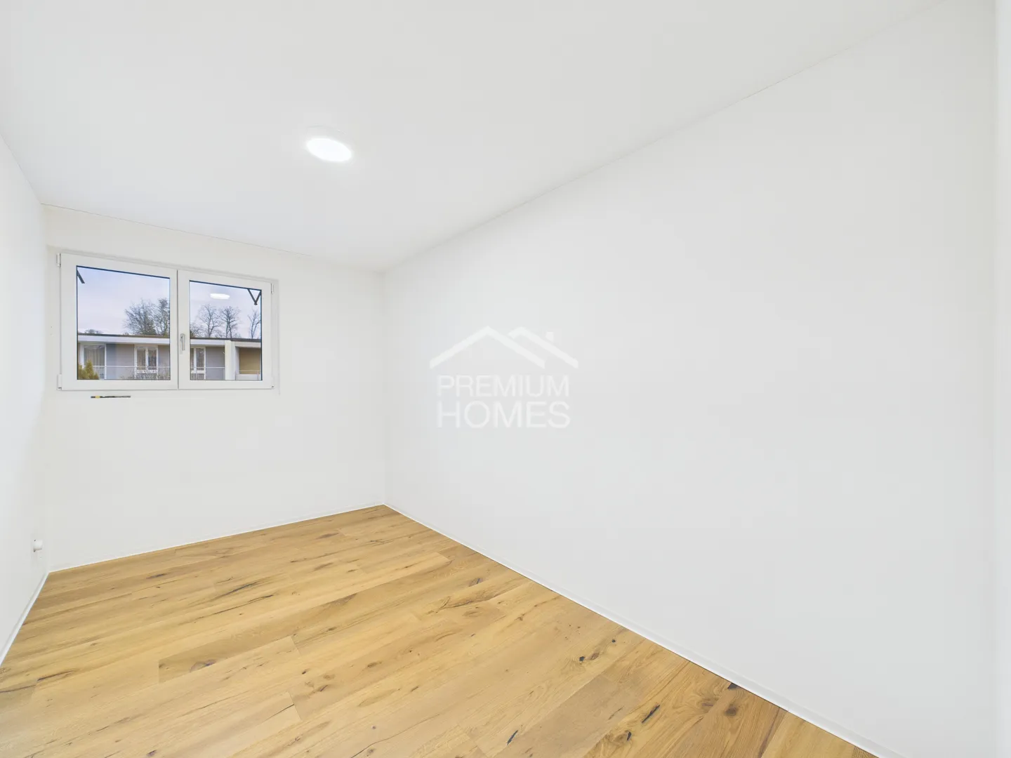 Move in and feel at home! - Photo 7 of 9