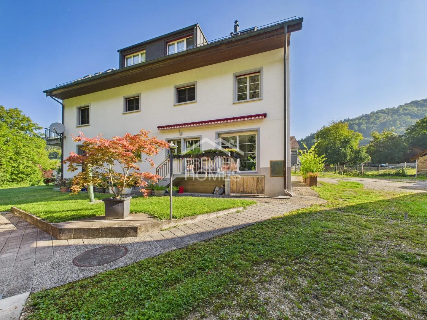 Vielseitiges Wohnen mit Charme, Qualität und Naturanschluss - Foto 9 von 9