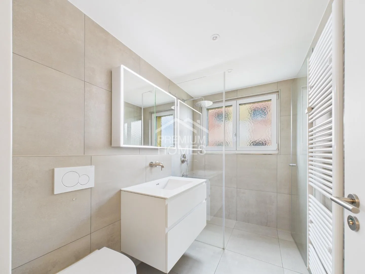 START INS GLÜCK - Photo 6 sur 6