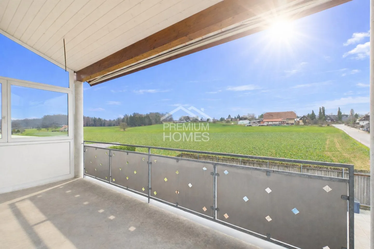 Vielseitiges Mehrfamilienhaus - Foto 7 von 13