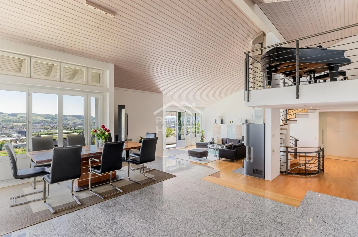 Unique villa with a view of Lake Sempach and the Central Swiss Alps - Photo 5 of 13