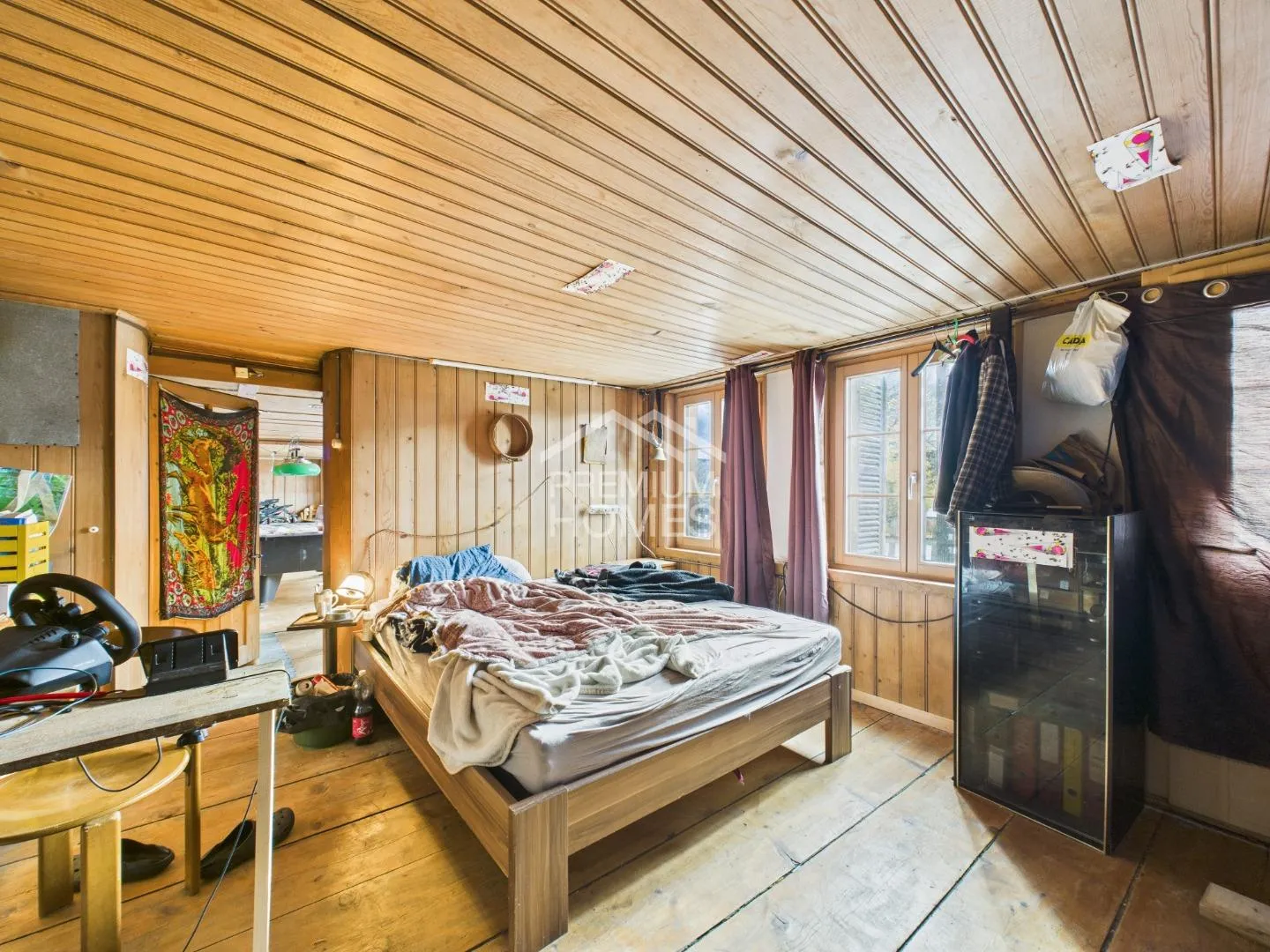 Charming Chalet with Investment Potential - Photo 6 of 9