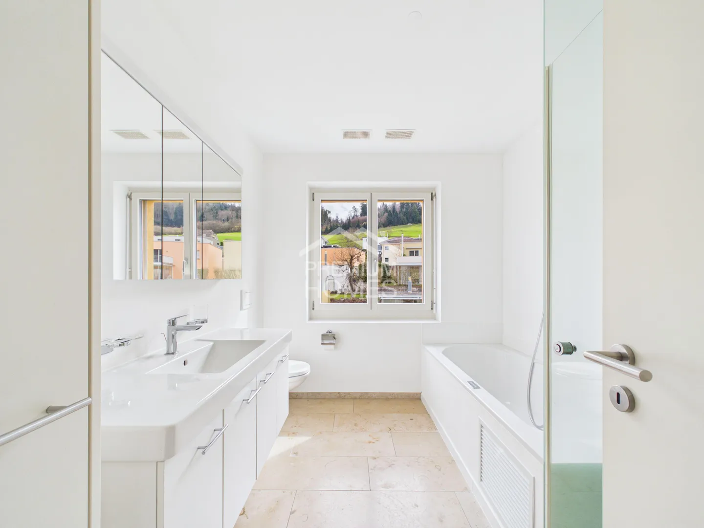 Ampia casa familiare in posizione ottimale - Foto 5 di 10