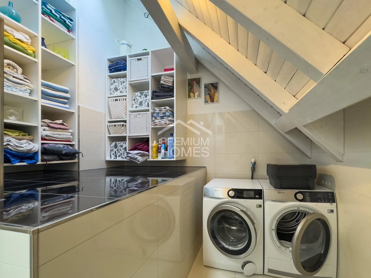 Extraordinary for the Whole Family - Photo 12 of 13