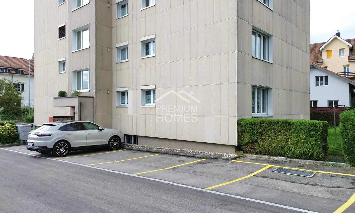 Renovated Dream Home - Available Immediately - Photo 13 of 13