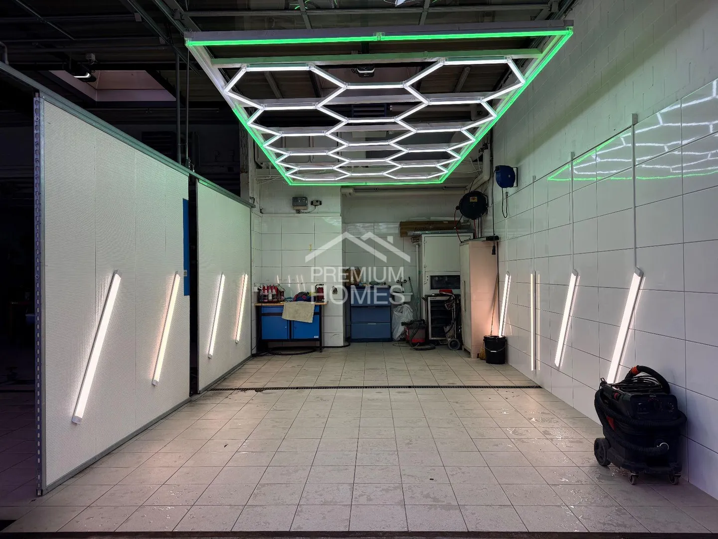 Fully Equipped Car Workshop for Takeover - Photo 4 of 8