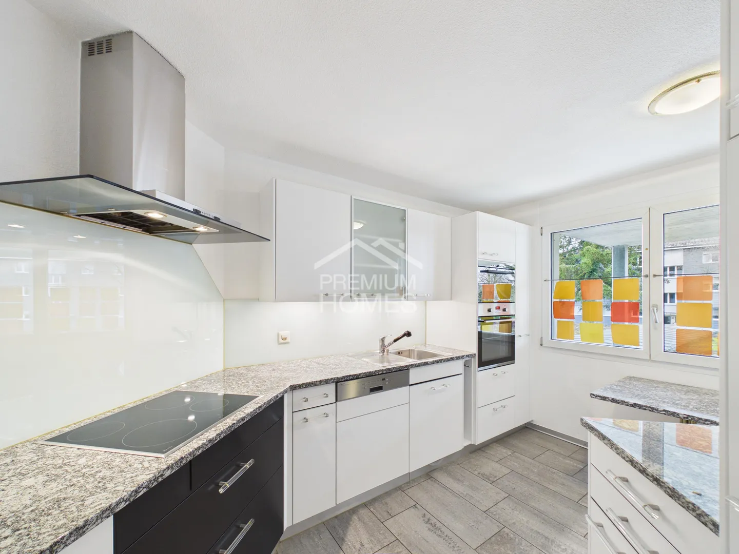 Ein Zuhause mit Charakter! Ruhig gelegen und clever geschnitten - Foto 2 von 6