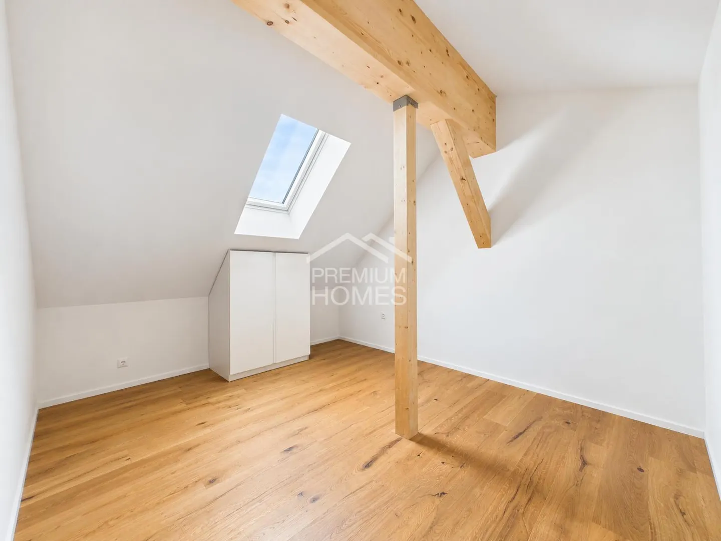 New Shine, New Living Happiness - Your Dream Home Awaits! - Photo 7 of 11