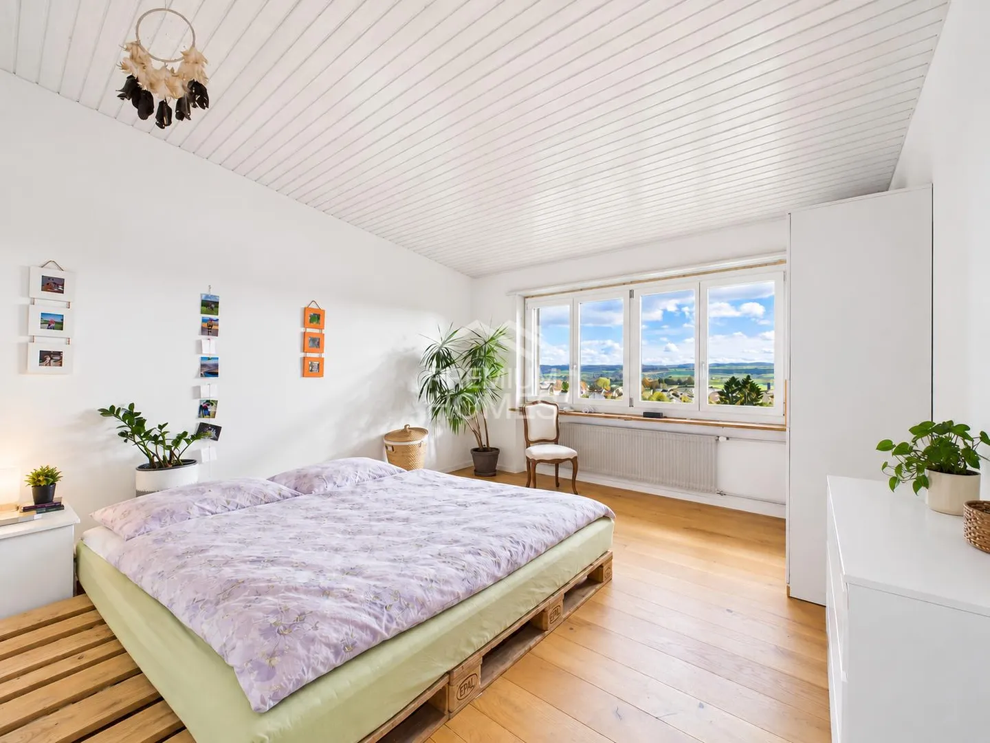 Single-family house in a beautiful location with a great view! - Photo 7 of 12
