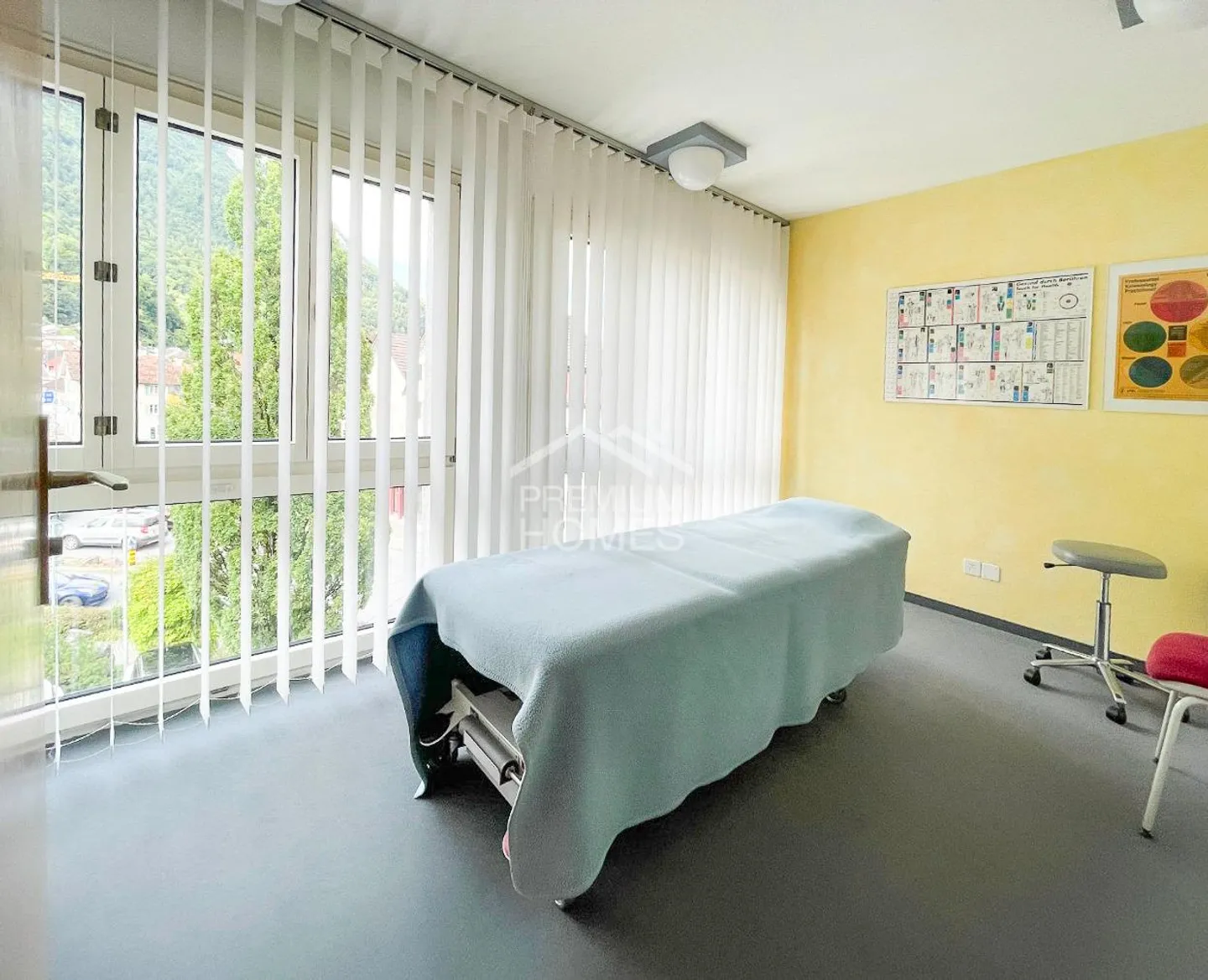 YOUR BUSINESS CAN BEGIN - Photo 5 of 10