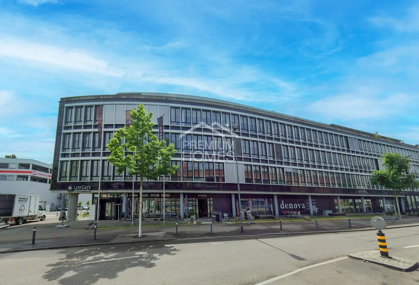 Monde de travail flexible au cœur de Dübendorf - Photo 1 sur 8